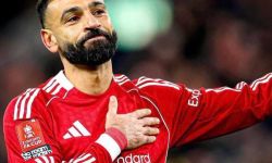 الاتحاد السعودي يستبعد محمد صلاح وكاسيميرو من حساباته